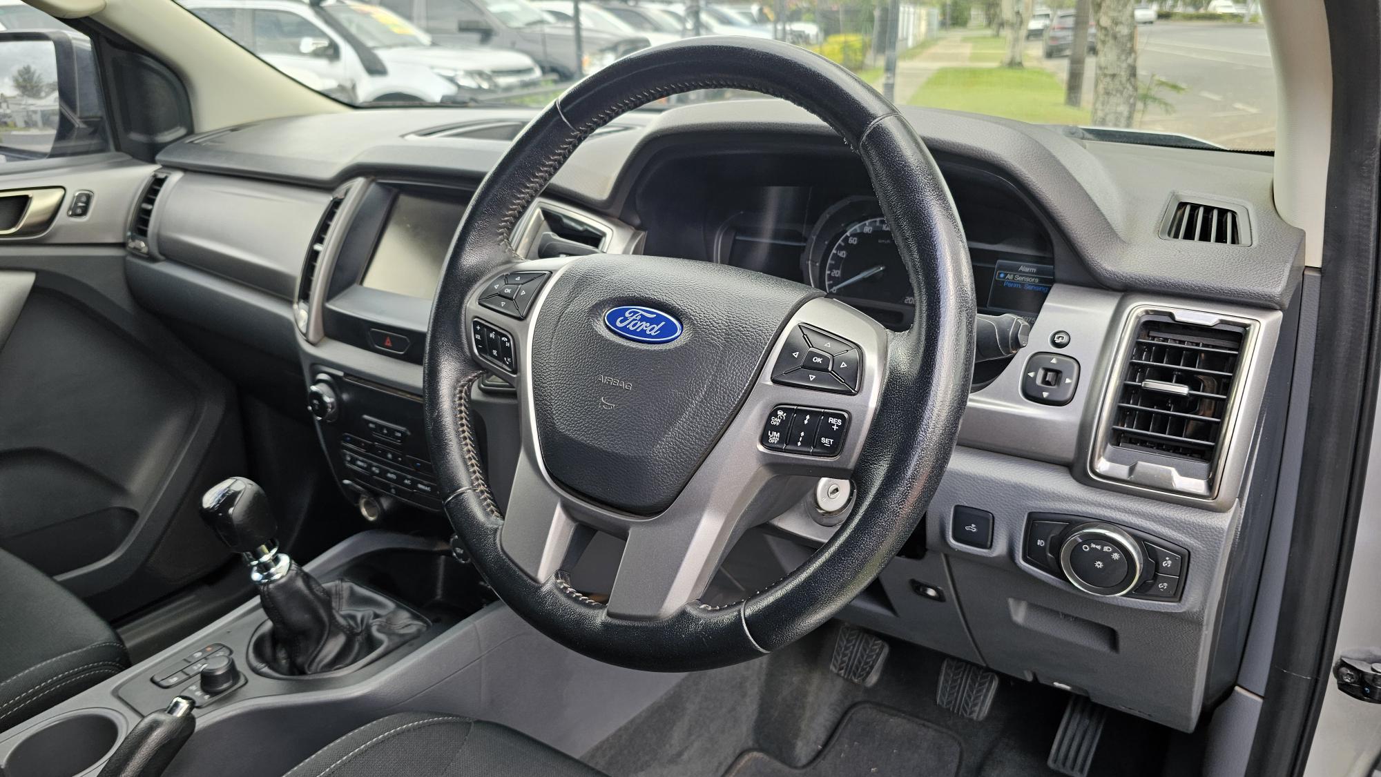 Ford Ranger XLT Dual Cab Utility