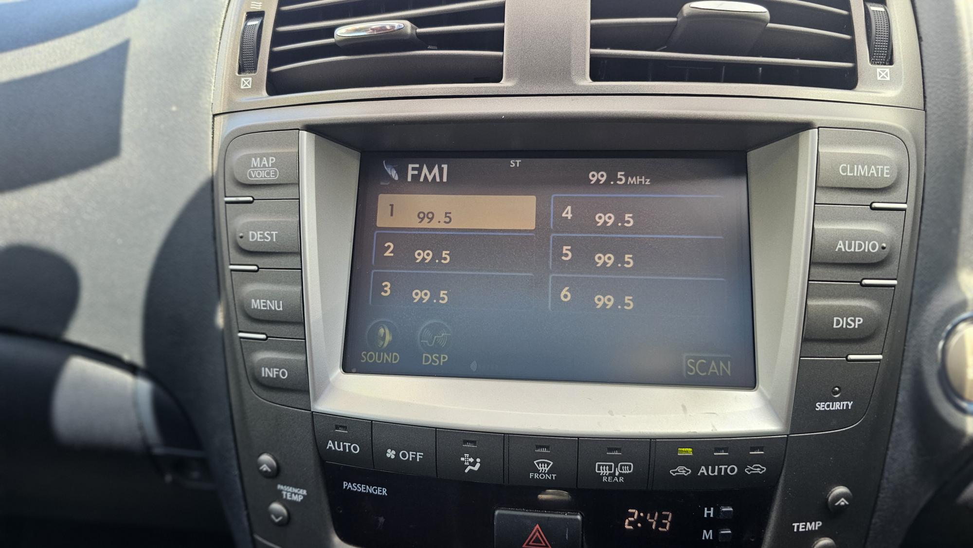 LEXUS IS IS250 PRESTIGE GSE20R SEDAN