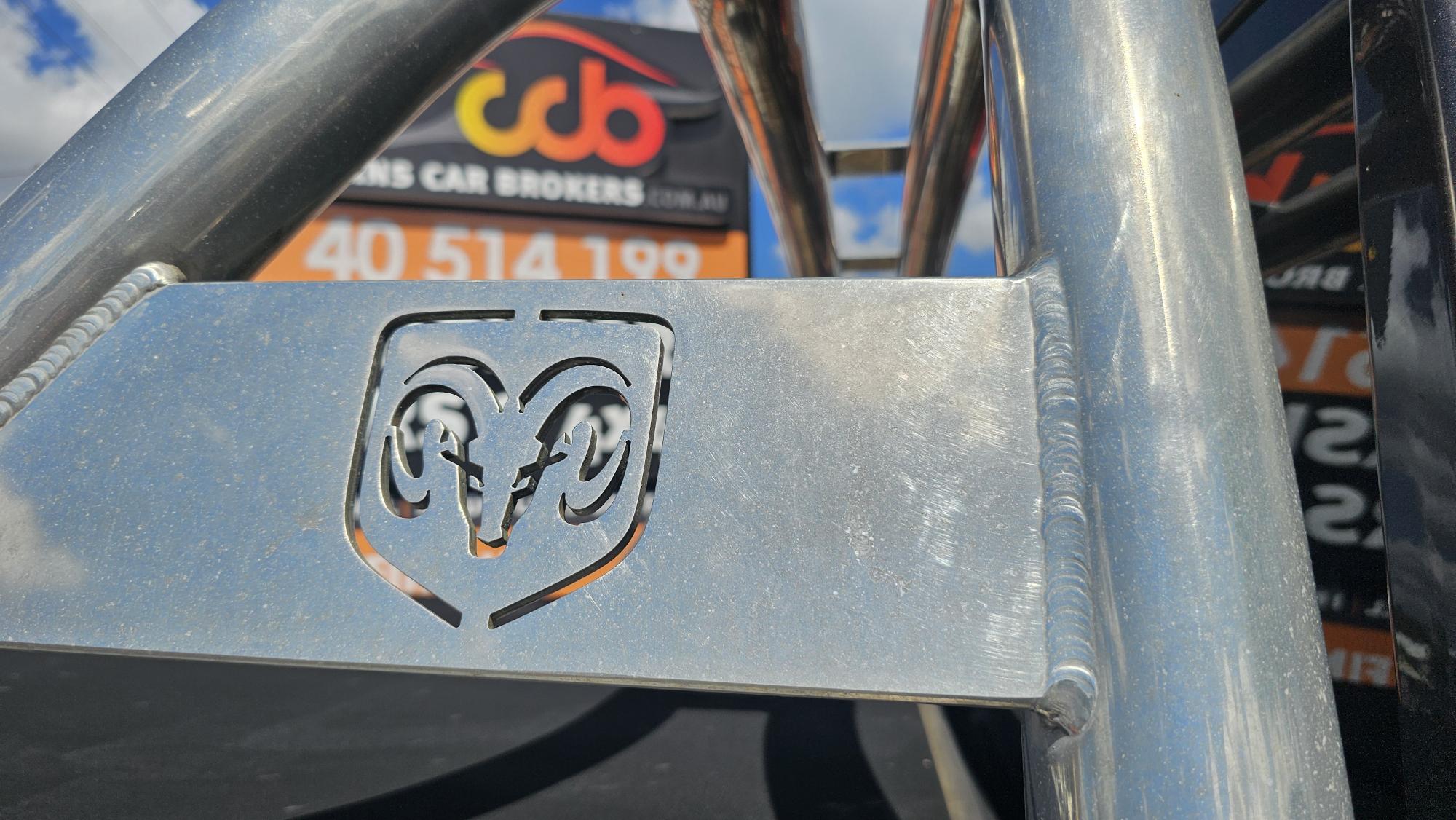 RAM 1500 Laramine Dual Cab Utility