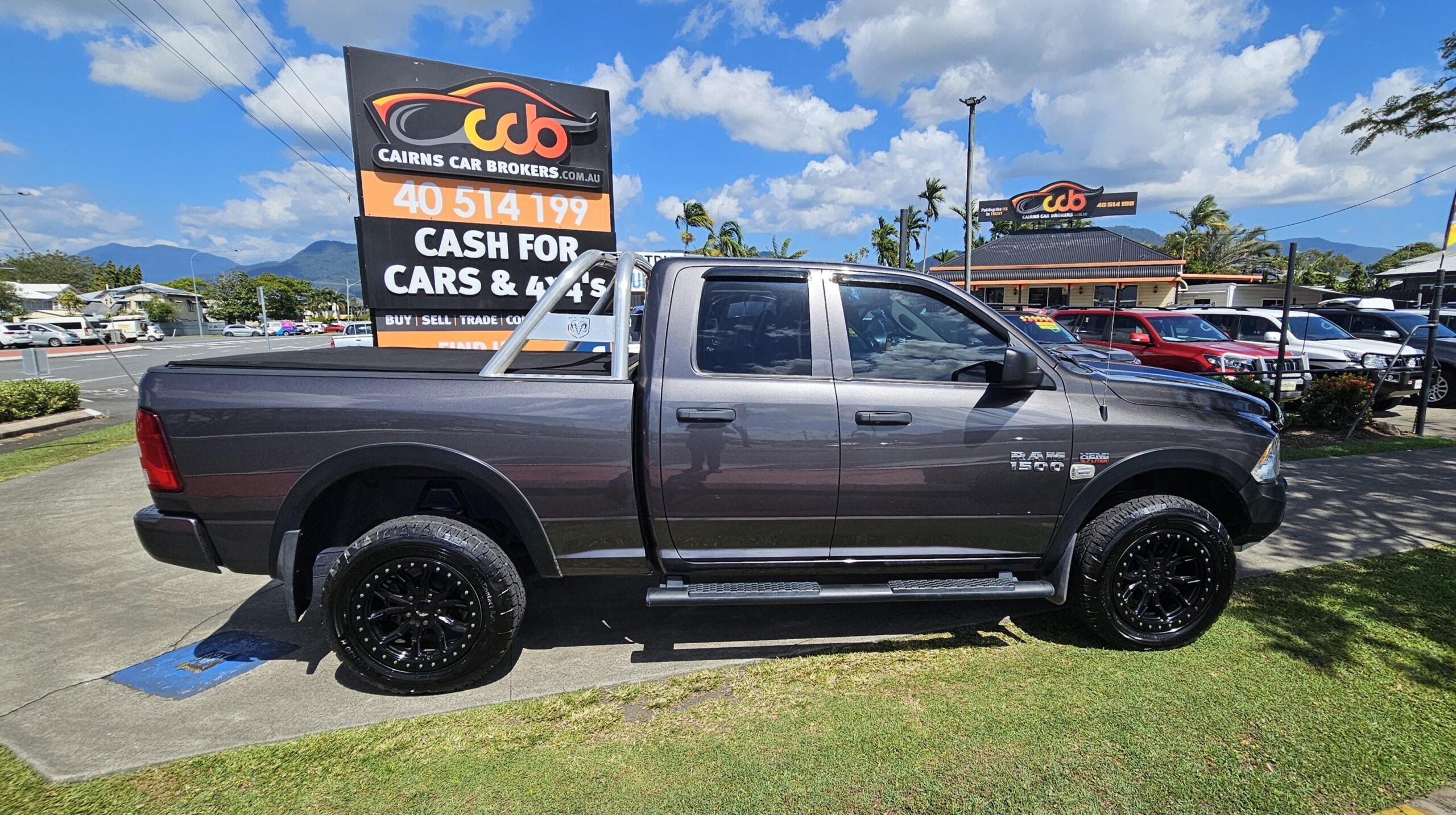 RAM 1500 Laramine Dual Cab Utility