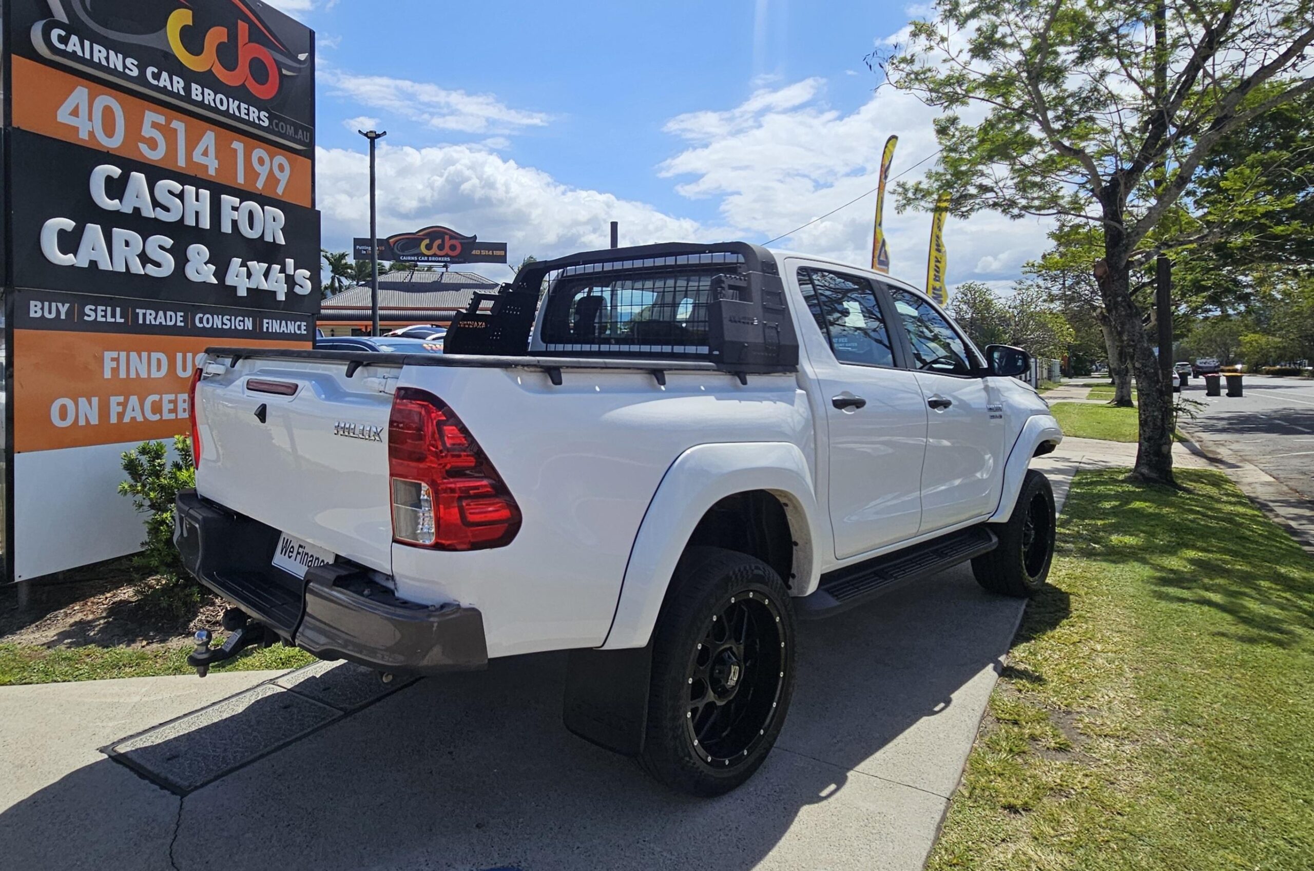 Toyota Hilux SR Hi-Rider Dual Cab Gun136R