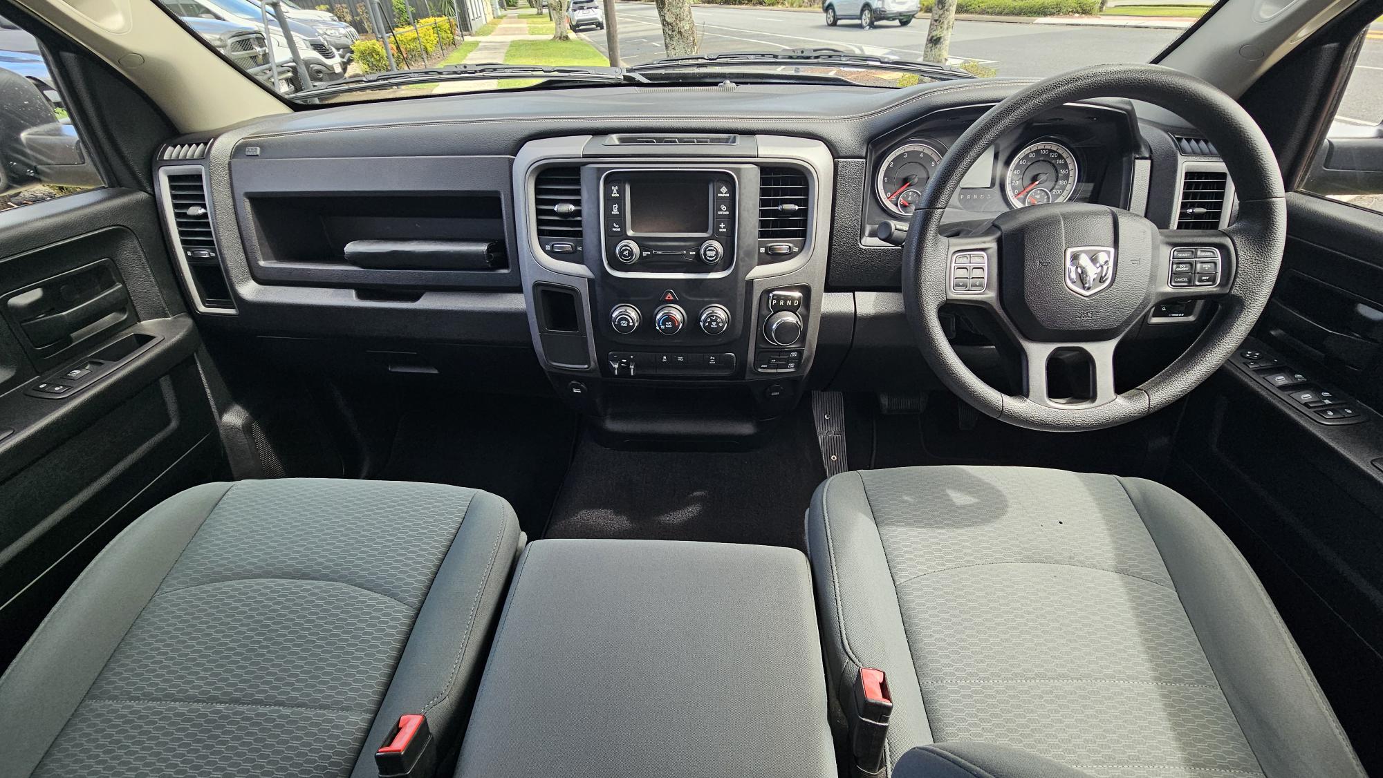 Ram 1500 Laramie Dual Cab DT MY21 Utility