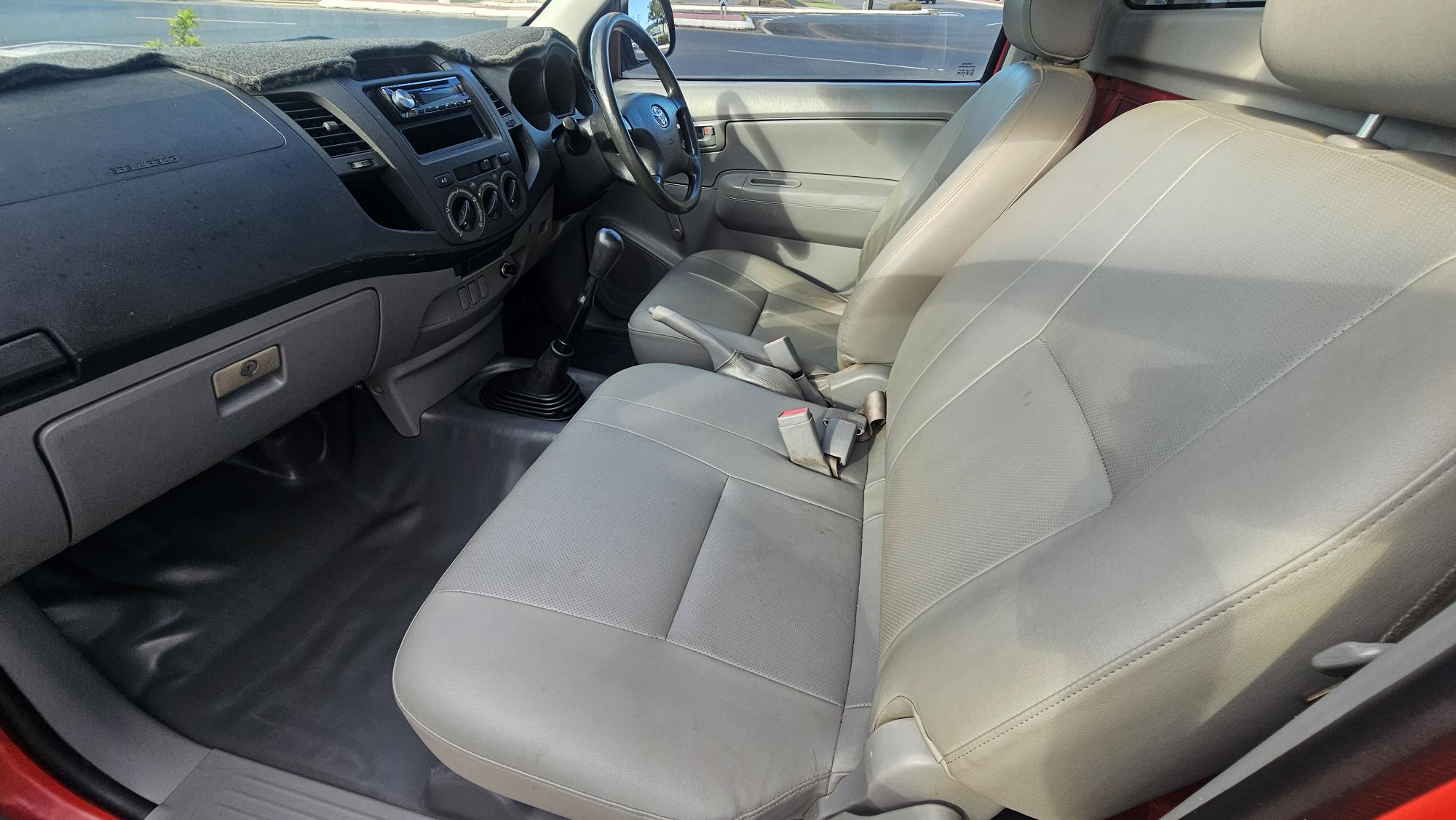 Toyota Hilux Workmate Single Cab Utility