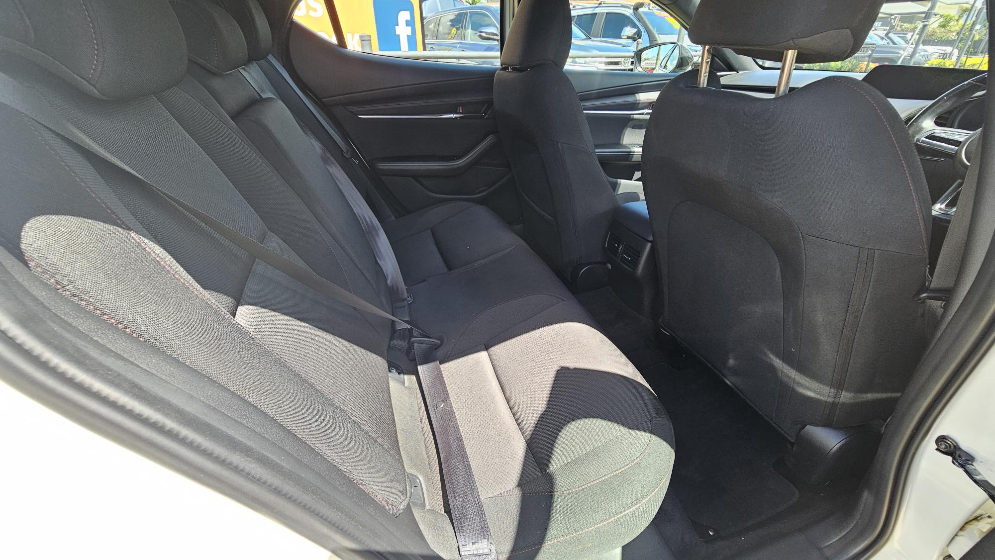 Mazda 3 G25 Evolve SP BP2Hl6 Hatchback