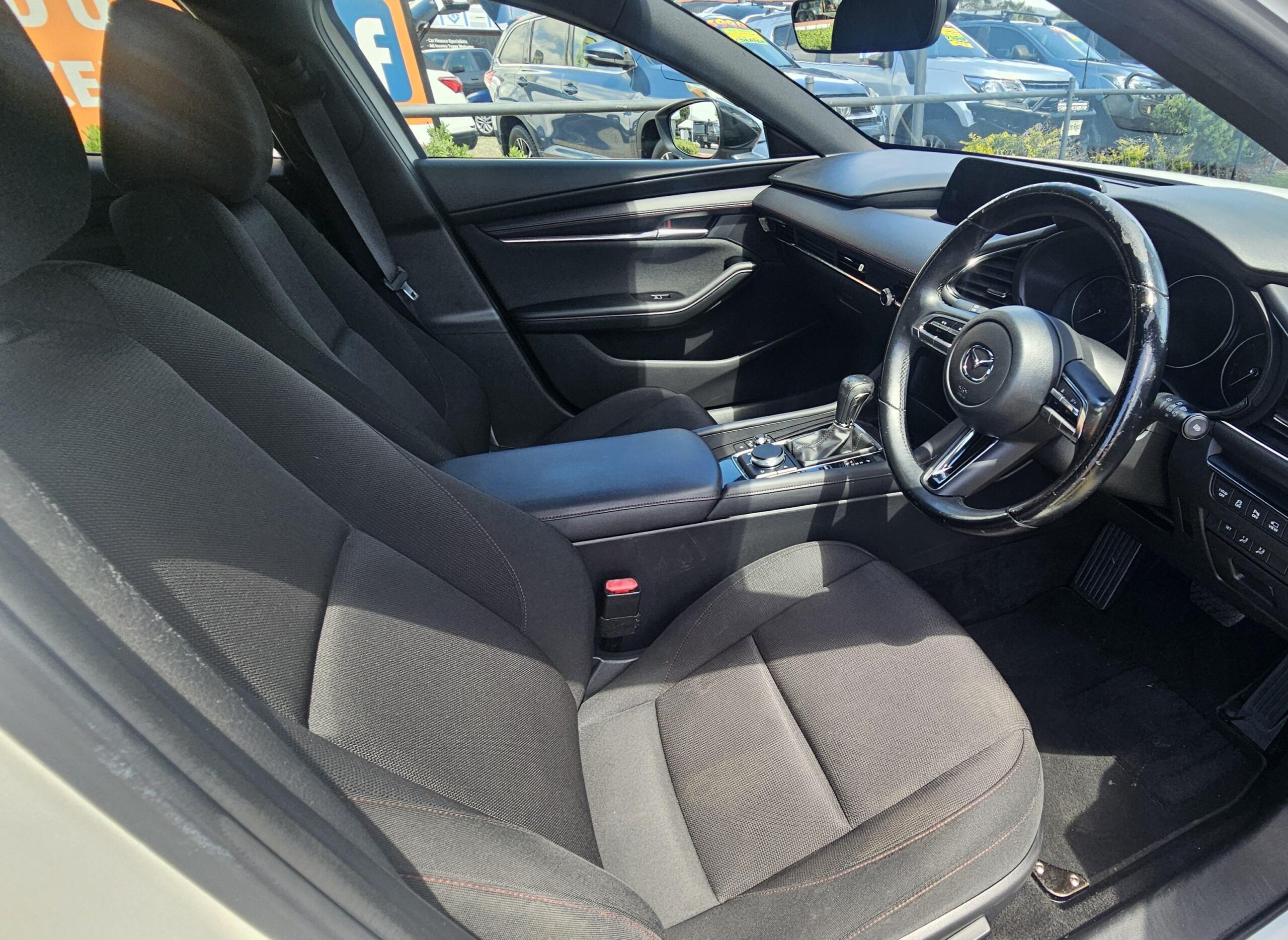 Mazda 3 G25 Evolve SP BP2Hl6 Hatchback