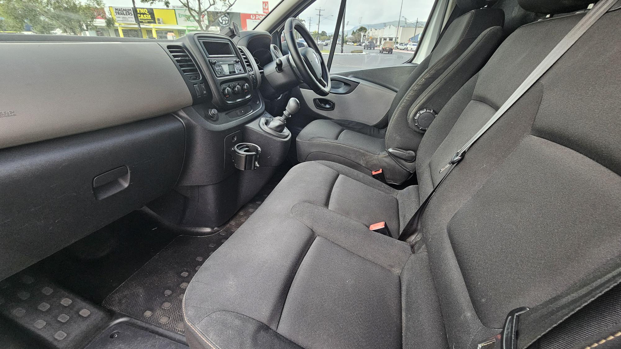 Renault Trafic Van