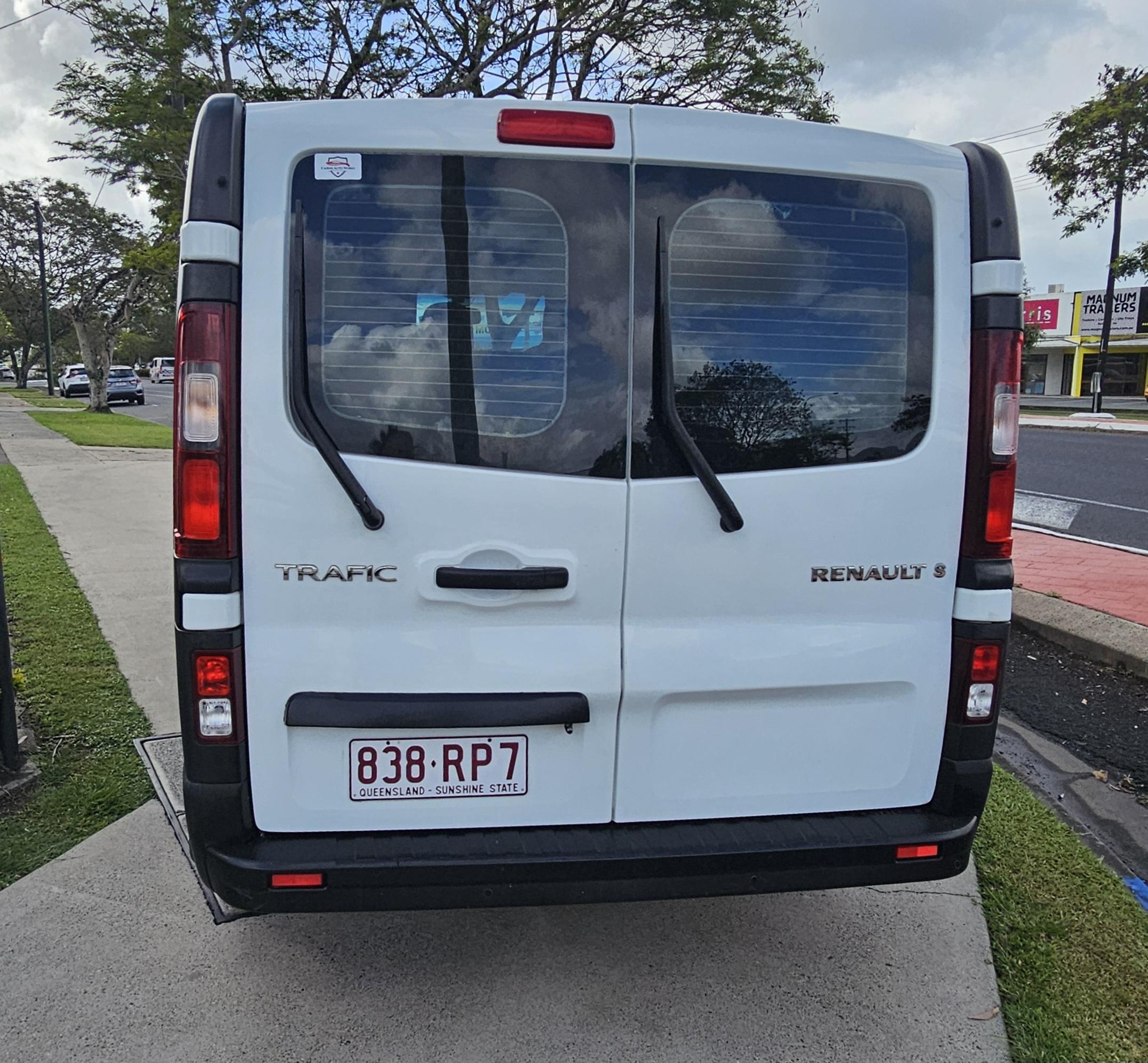 Renault Trafic Van