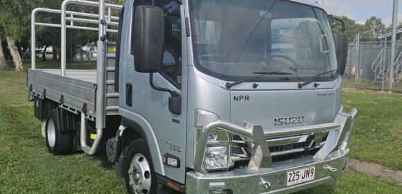 Isuzu N Series NPR 45/88-155 Tradepack NH Traytop